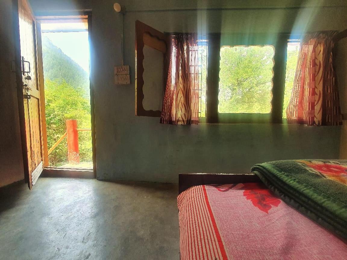 Wake N Bake Kasol Eksteriør billede